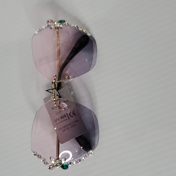 Accessories - Sunglasses with a little decorations